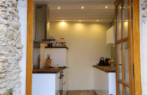 Raissac-sur-Lampy House | Beautiful cottage for 4, with shared pool near Carcassonne