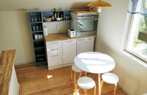 Kaberneeme Cottage | Beautiful Cottage in Kaberneeme