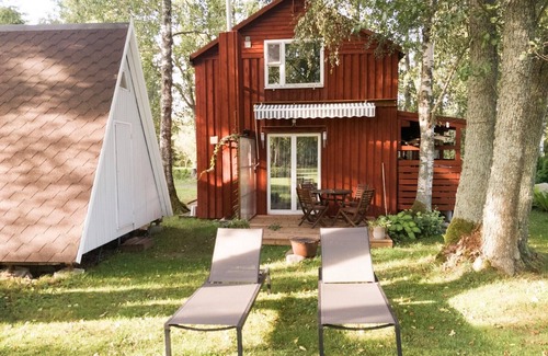 Kaberneeme Cottage | Beautiful Cottage in Kaberneeme