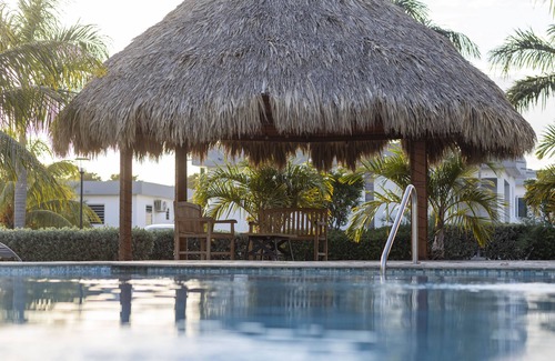 Willemstad House | Beautiful detached home with pool and gym!