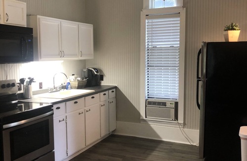 Van Alstyne House | Beautiful Durning House Cottage