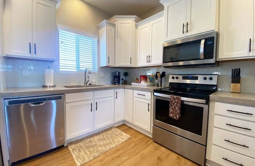 Kanab House | Beautiful Family and Pet-Friendly Home Near National Parks with NEW Hot Tub