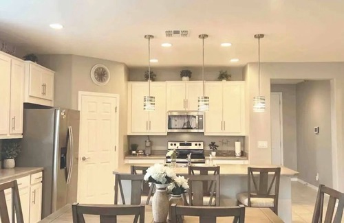 Festival Ranch House | Beautiful, Family-Friendly, Clean & Cozy 3 BR Home