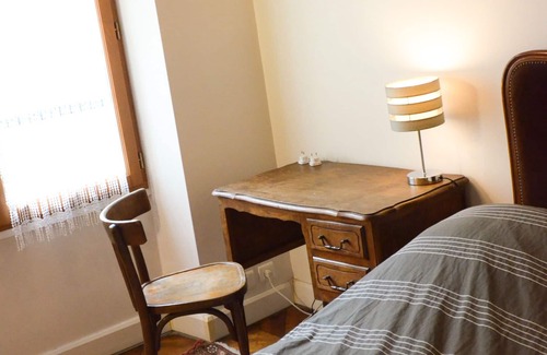 Quartier de la Place-Vendome Apartment | Beautiful, family-ready space in the historical heart of Paris!
