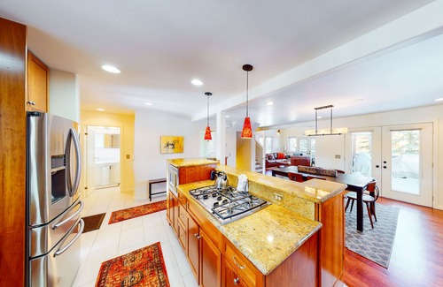 The Reserve House | Beautiful Frisco House w/Mountain Views, Free WiFi, Firepit, Private W/D, & Deck
