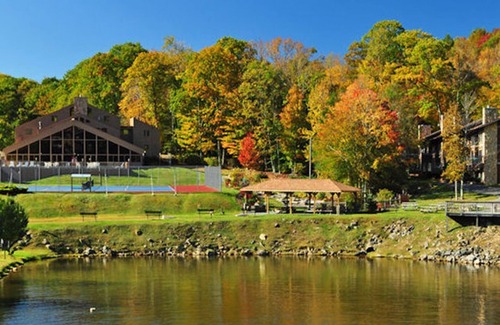 Sugar Mountain Condo | Beautiful fully Furnished 1 Bedroom Condo Blue Ridge Village