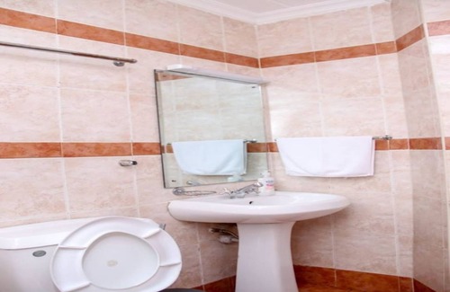 Nairobi West Apartment | Beautiful fully furnished, serviced apartment in Westlands suburbs