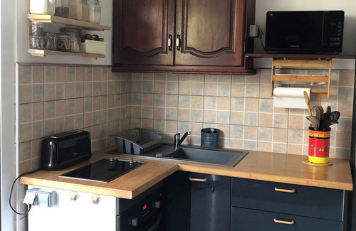 Grande-Terre Apartment | BEAUTIFUL GROUND FLOOR, SEASIDE STUDIO FLAT