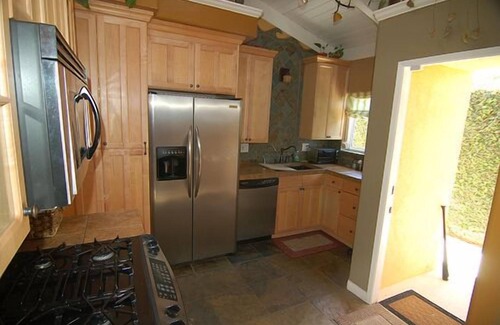 Riverview West House | Beautiful guest house w/backyard, patio. Long term welcome. by Irvine,Costa Mesa