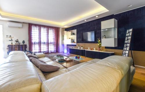 San Giovanni la Punta House | Beautiful Home In San Giovanni La Punta