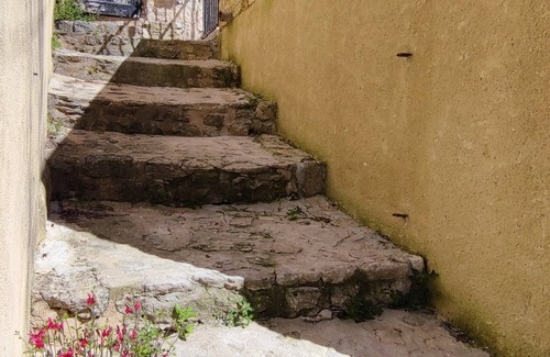 Mollans-sur-Ouveze House | Beautiful house with terrace in Provence