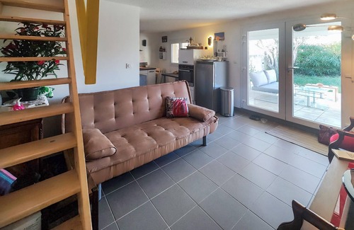 Vic-la-Gardiole House | Beautiful home in Vic-la-Gardiole