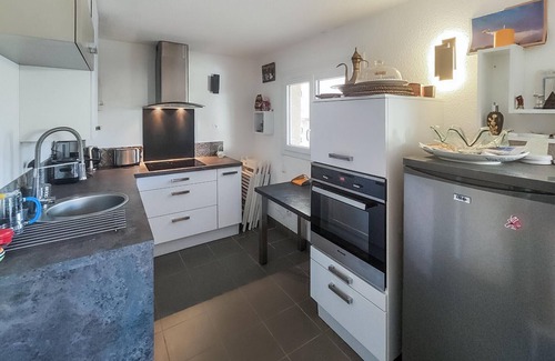 Vic-la-Gardiole House | Beautiful home in Vic-la-Gardiole