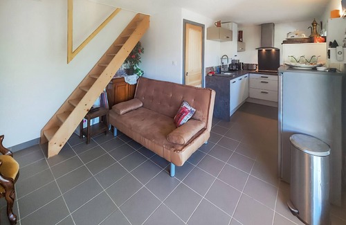 Vic-la-Gardiole House | Beautiful home in Vic-la-Gardiole