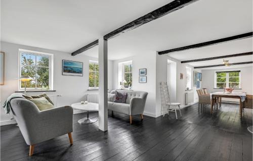 Tejn House | Beautiful Home In Allinge With Wifi