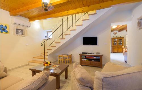 Bokordici House | Beautiful Home In Bokordici With Sauna
