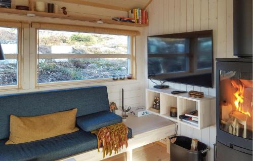 Flaa House | Beautiful Home In Flå With Kitchen