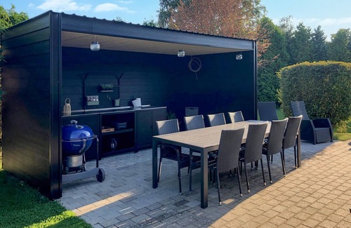 Bønnerup Strand House | Beautiful home in Glesborg with kitchen