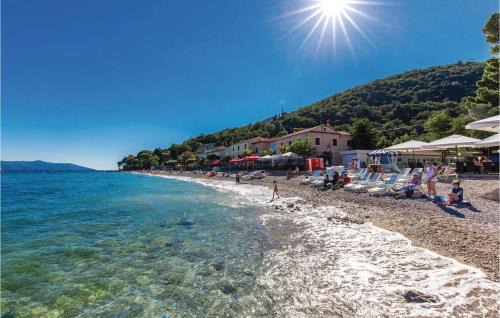 Golovik House | Beautiful Home In Golovik With Wifi
