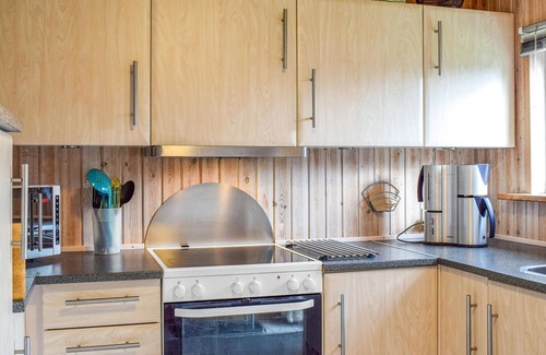 Udsholt House | Beautiful home in Græsted with kitchen