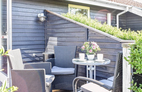 Udsholt House | Beautiful home in Græsted with kitchen