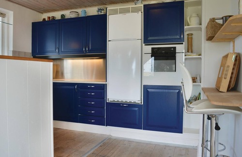Lemvig Municipality House | Beautiful home in Lemvig with kitchen