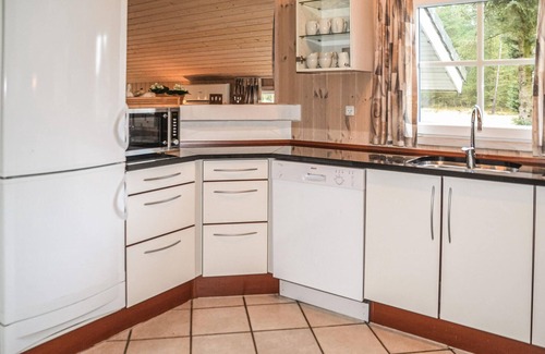 Mosevra House | Beautiful home in Oksbøl with kitchen