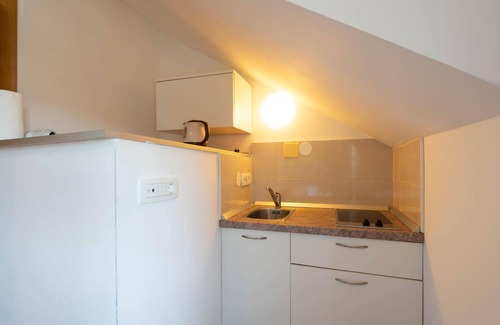 Split House | Beautiful home in Split with kitchen