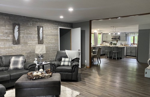 Viroqua House | Beautiful Home in the Heart of the Driftless