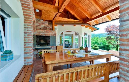 Gornji Kneginec House | Beautiful Home In Varazdin Breg