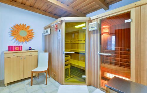 Gornji Kneginec House | Beautiful Home In Varazdin Breg