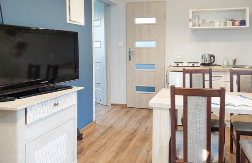 Wolsztyn House | Beautiful home in Wilcze with WiFi