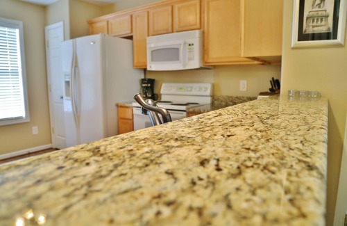 East Forest House | Beautiful Home Near Uptown and South Park Mall