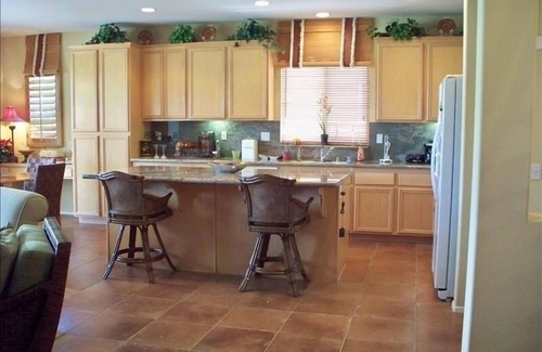 Indio House | Beautiful Home on Golf Course with All Amenities