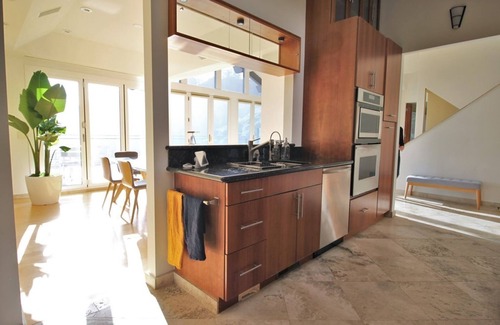 Sausalito House | Beautiful Home w/Stunning Views from Every Room for Monthly Rental