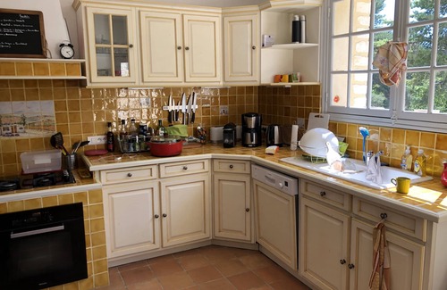 Villars House | Beautiful House for rent in Provence, in the countryside of Lubéron.