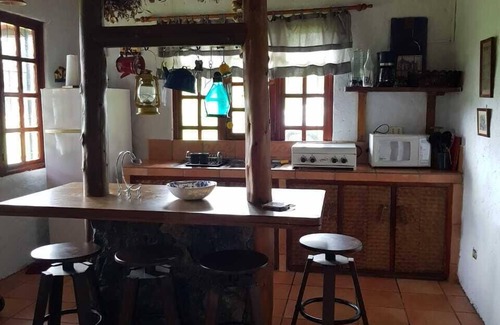 Birri House | Beautiful house with an outstanding view of the city on a tranquil location.