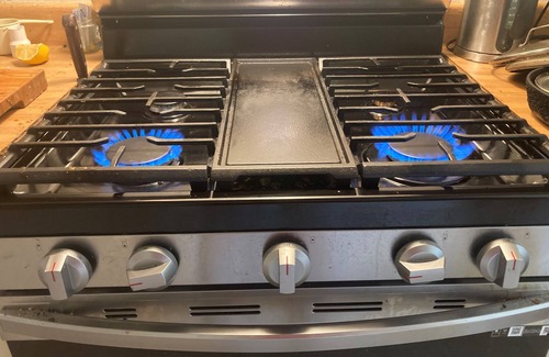 Pasadena Condo | Beautiful Huge Condo in Pasadena CA