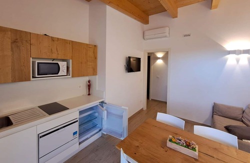 Cologna Spiaggia Villa | Beautiful apartment in villa for 4 guests with WIFI, A/C and TV