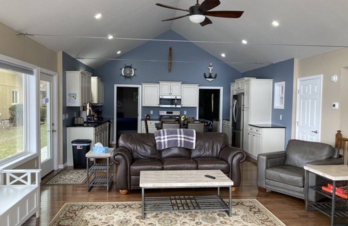 Penn Yan House | Beautiful Keuka Lake Home close to Penn Yan