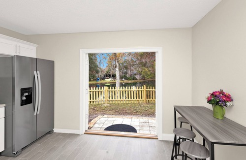 Southside House | Beautiful Lake Mandarin Home