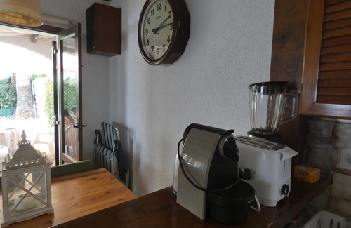 Molinell House | Beautiful little house in urbanization on the 1st line of the beach.