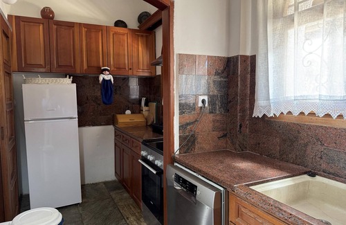 Aipeia House | Beautiful located holiday house above the beach, wifi | Messenia, Peloponnese