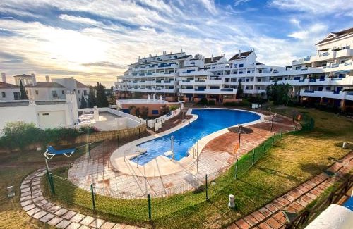Castillo de Sabinillas Apartment | Beautiful New Apartment with Sea View
