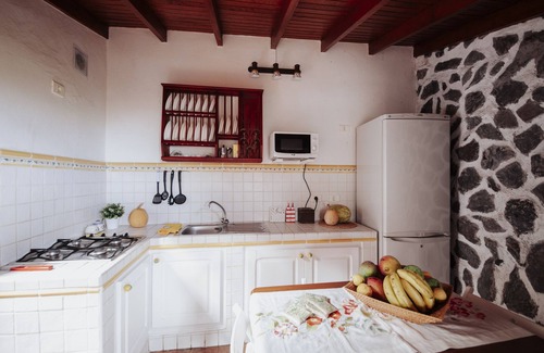 Hermigua House | Beautiful natural stone house with terrace in secluded location