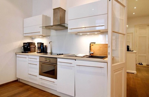 Neubau Apartment | Beautiful New Central Apartment