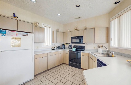 Pine Knoll Shores House | Beautiful ocean front home with direct beach access and outdoor shower