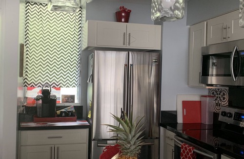 Makaha Condo | Beautiful Ocean & Mountain View Condo w/Security 24/7