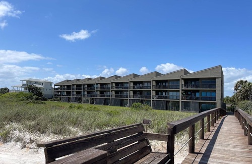 Vilano Beach Condo | Beautiful Oceanfront Paradise