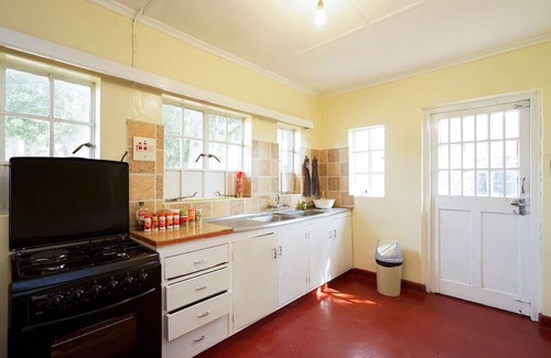 Karen House | Beautiful old coffee house with tranquil garden and secure environment
